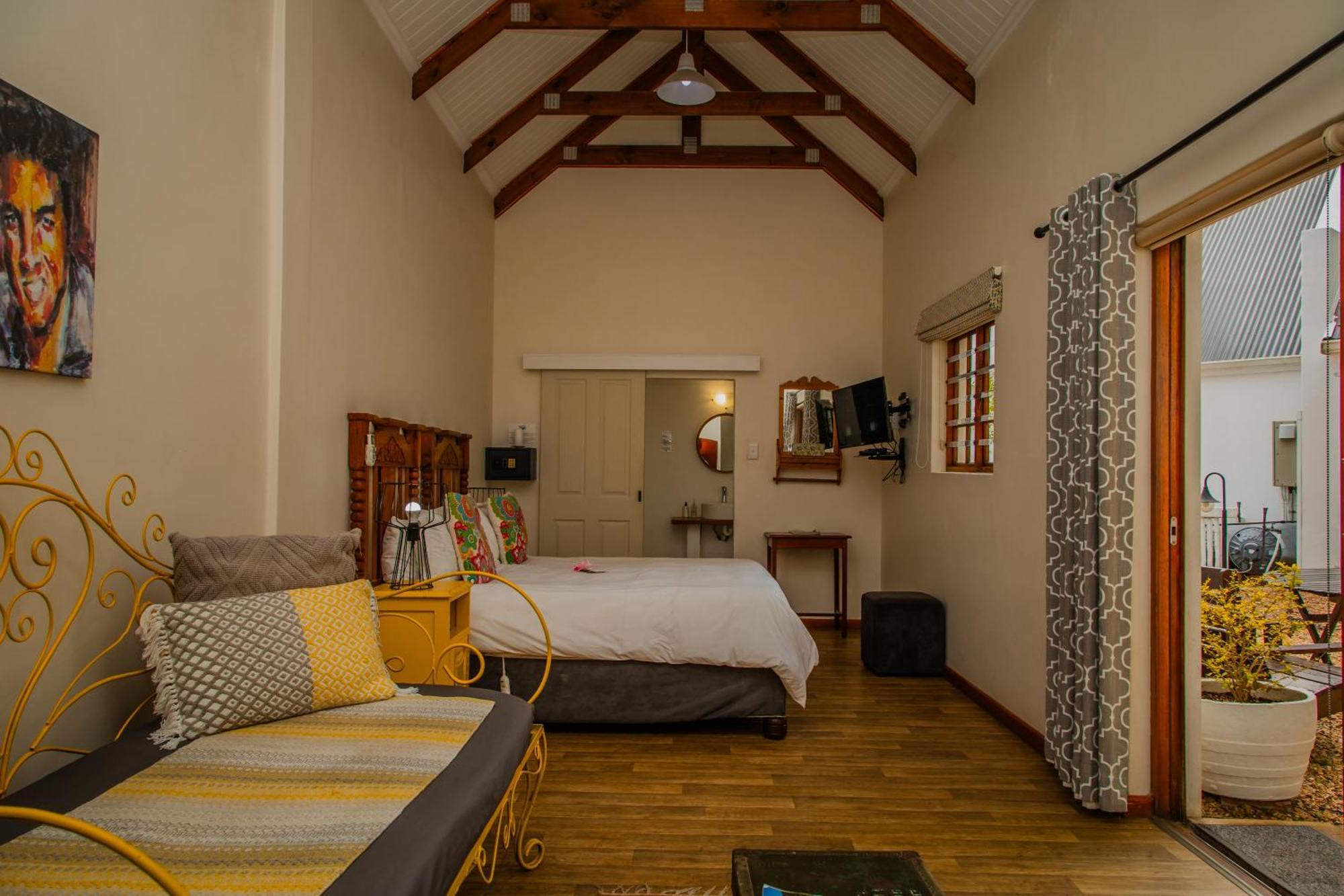 Aan De Oever Guesthouse Swellendam Exterior photo