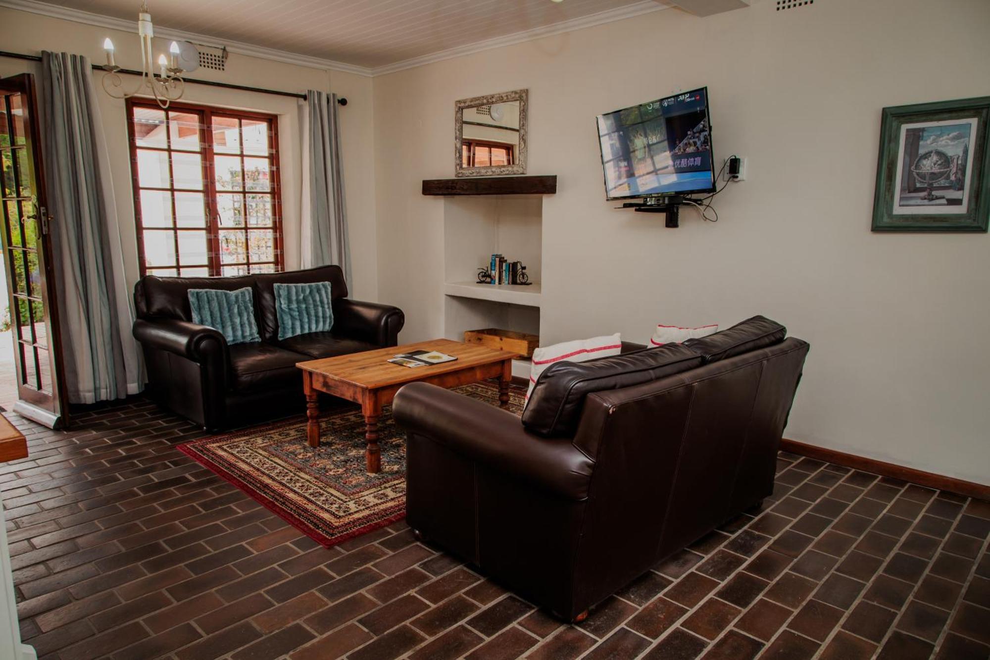 Aan De Oever Guesthouse Swellendam Exterior photo