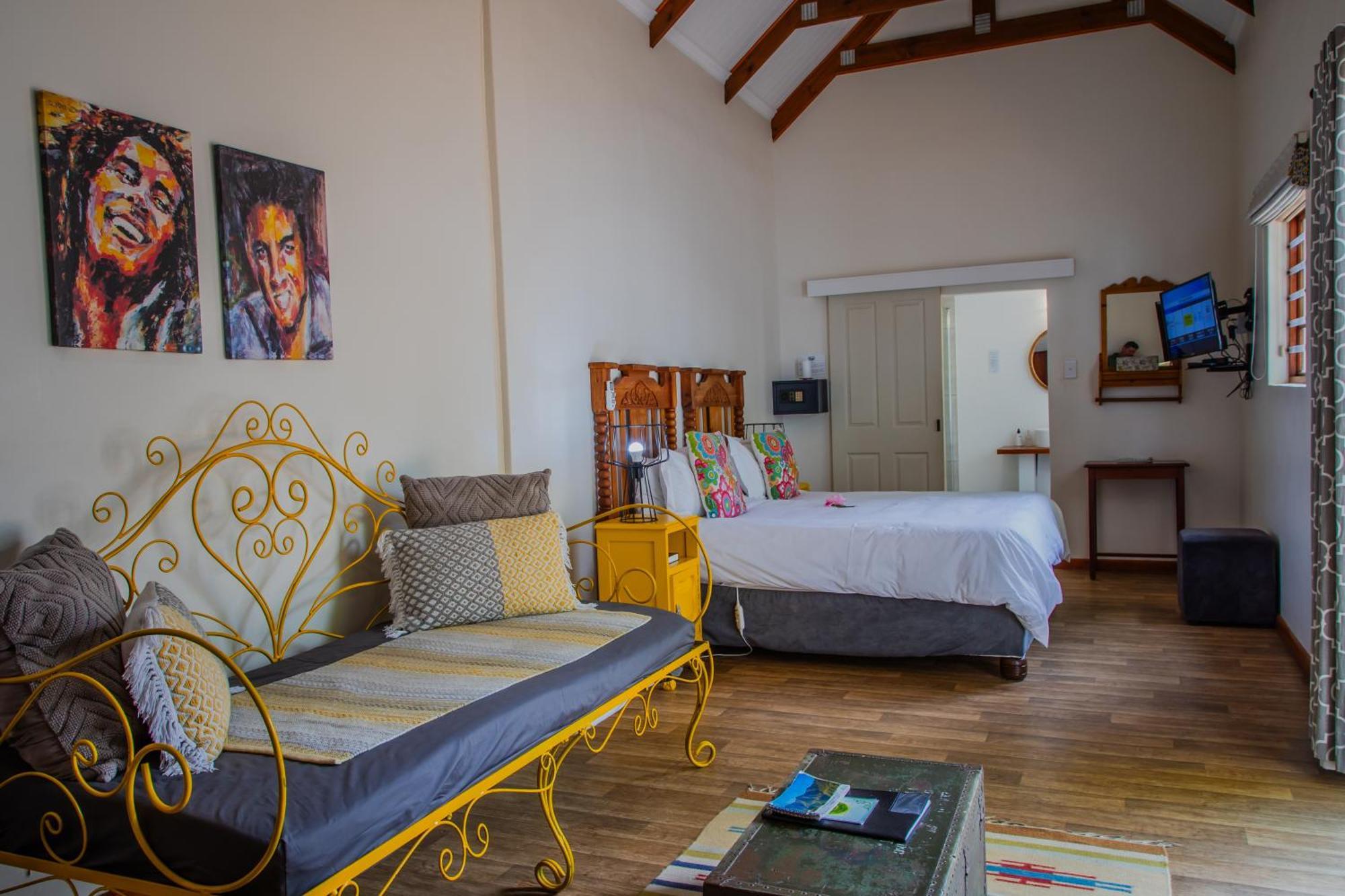 Aan De Oever Guesthouse Swellendam Exterior photo