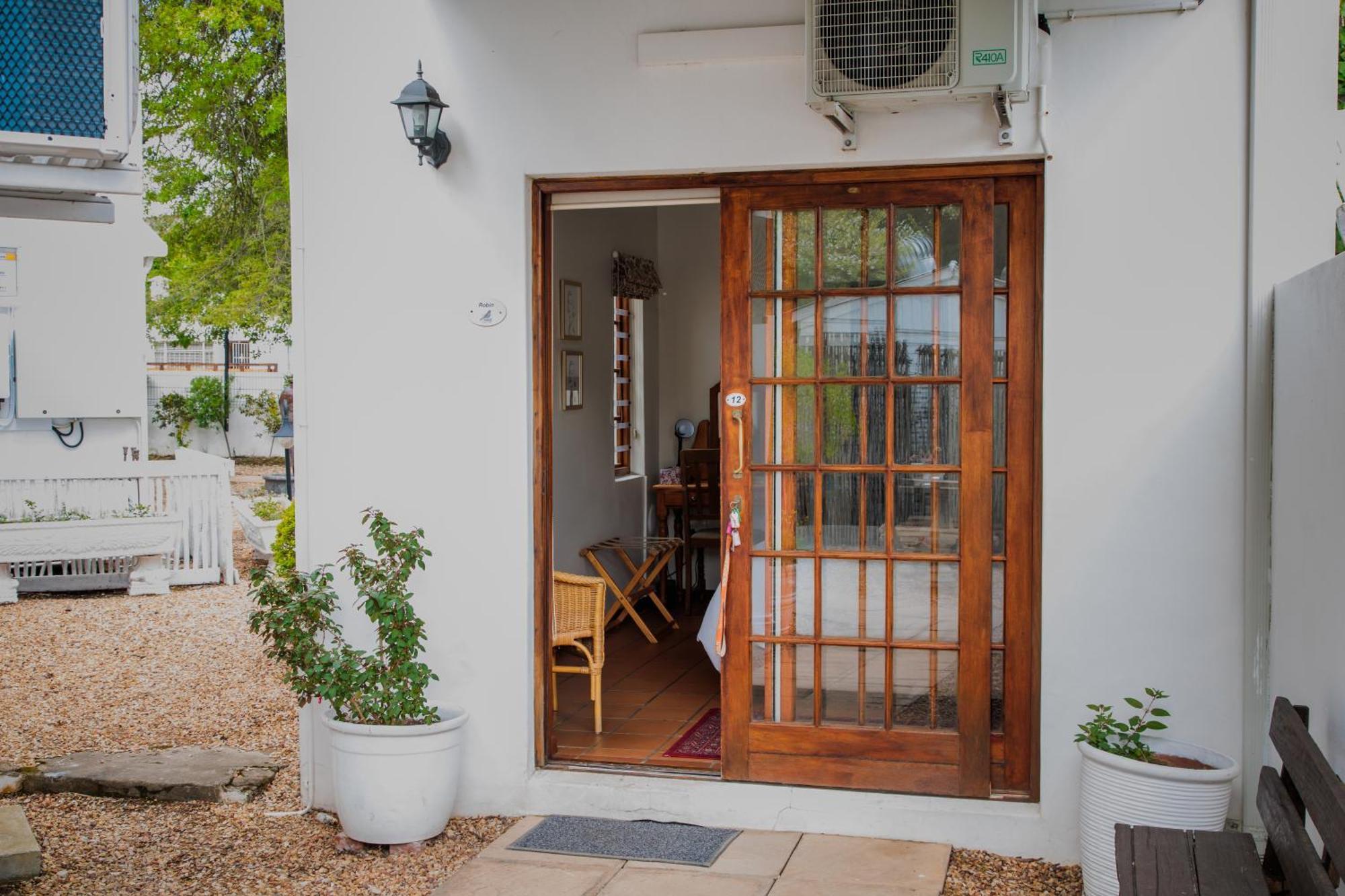 Aan De Oever Guesthouse Swellendam Exterior photo